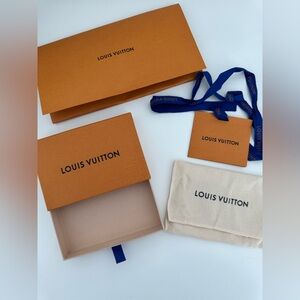 Louis Vuitton Packaging